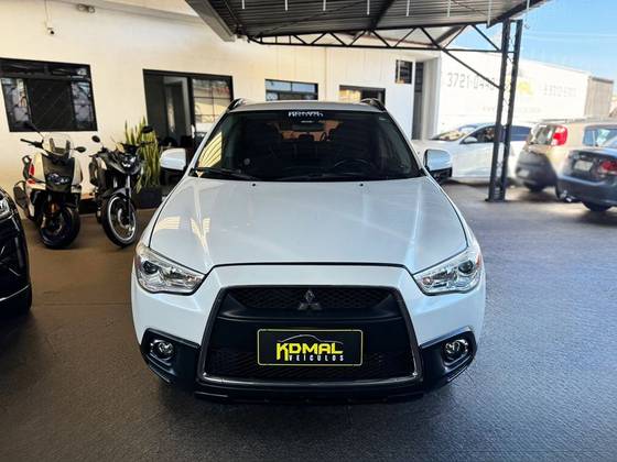 MITSUBISHI ASX 2.0 4X4 16V GASOLINA 4P AUTOMÁTICO MITSUBISHI ASX 2.0 4X4 16V GASOLINA 4P AUTOMÁTICO